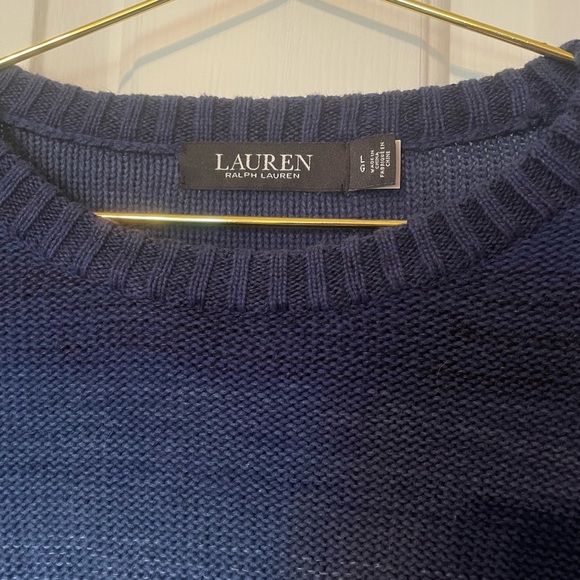 🍒L Ralph Lauren Blue Gradient Sweater🍒 - Picture 3 of 5